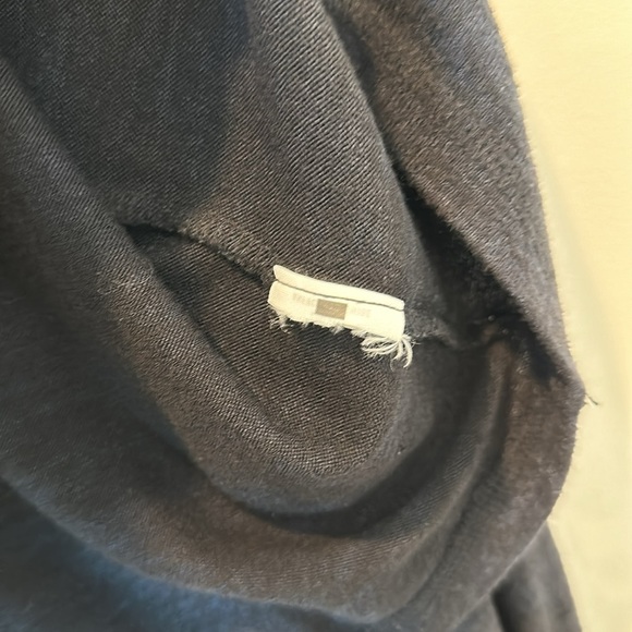 Abercrombie & Fitch Basic Long Sleeve Black Sweater Crewneck Soft A&F Cozy Knit - Picture 6 of 8